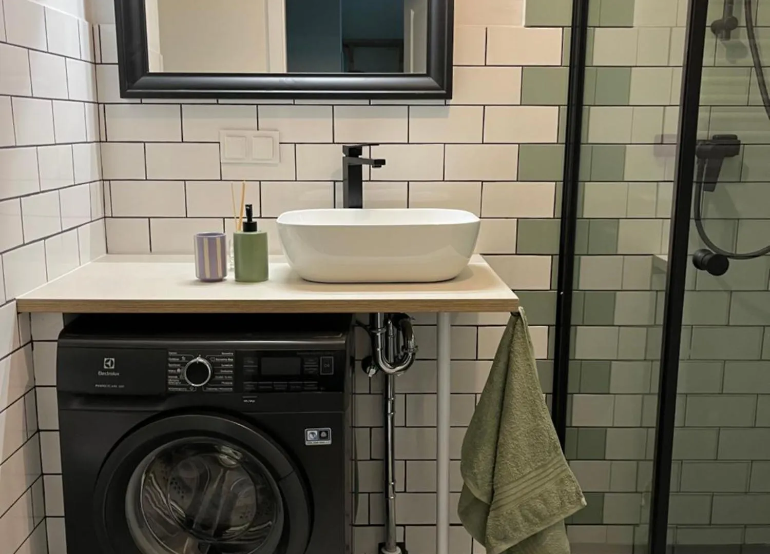 Warsaw Airport Wyscigi - City And Green View Apartment With Underground Garage 0*,  Poland