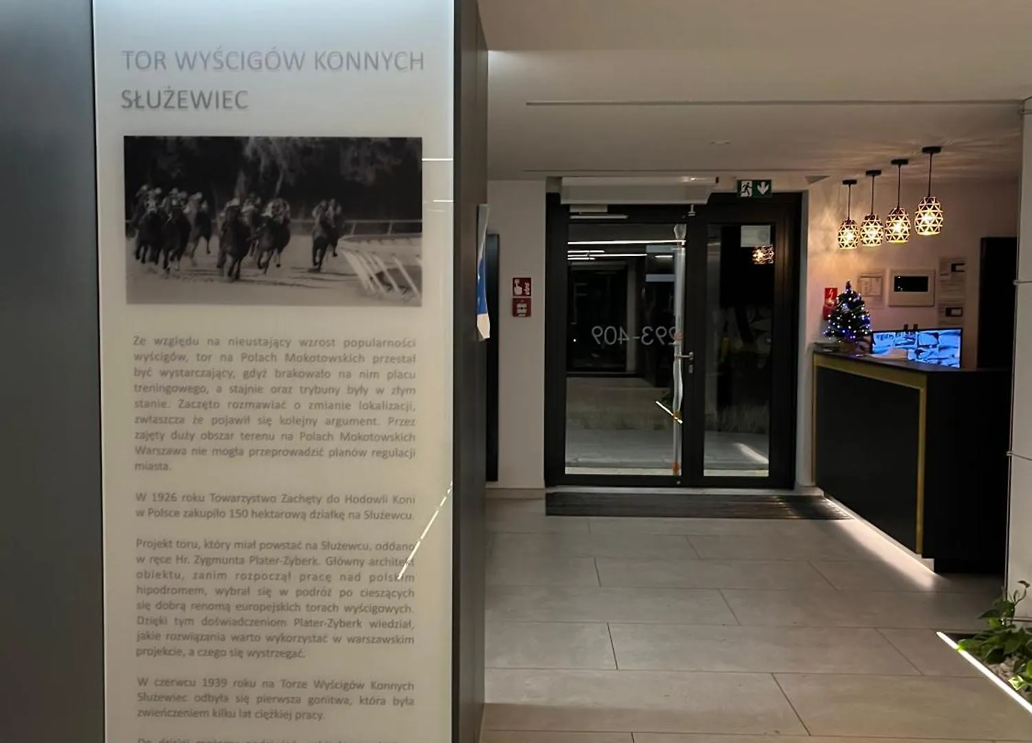 Warsaw Airport Wyscigi - City And Green View Apartment With Underground Garage